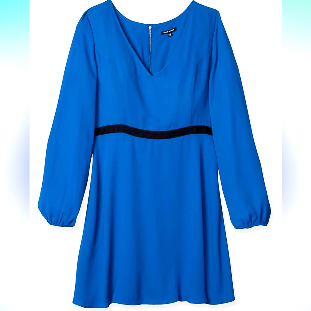 New Paris Sunday Women's Blouson Sleeve V-Neck Fit and Flare Dress size Small.